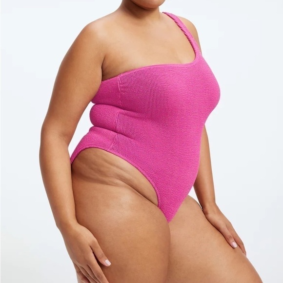 GOOD American Always Fit Metallic Shoulder One Piece Swimsuit Hawaiian Pink - Picture 2 of 9